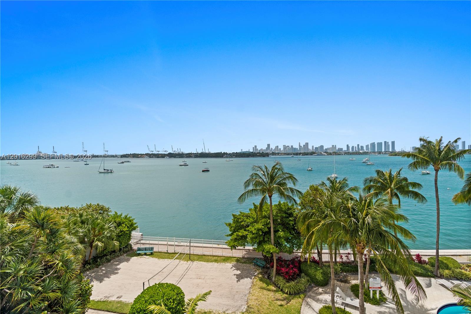 image The Waverly at South Beach37
