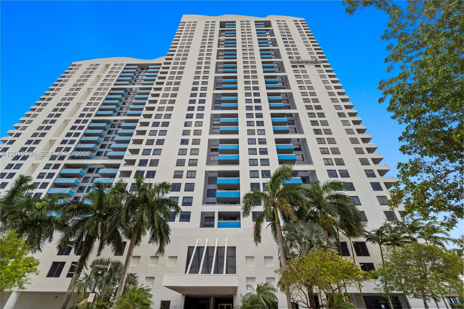image The Waverly at South Beach48