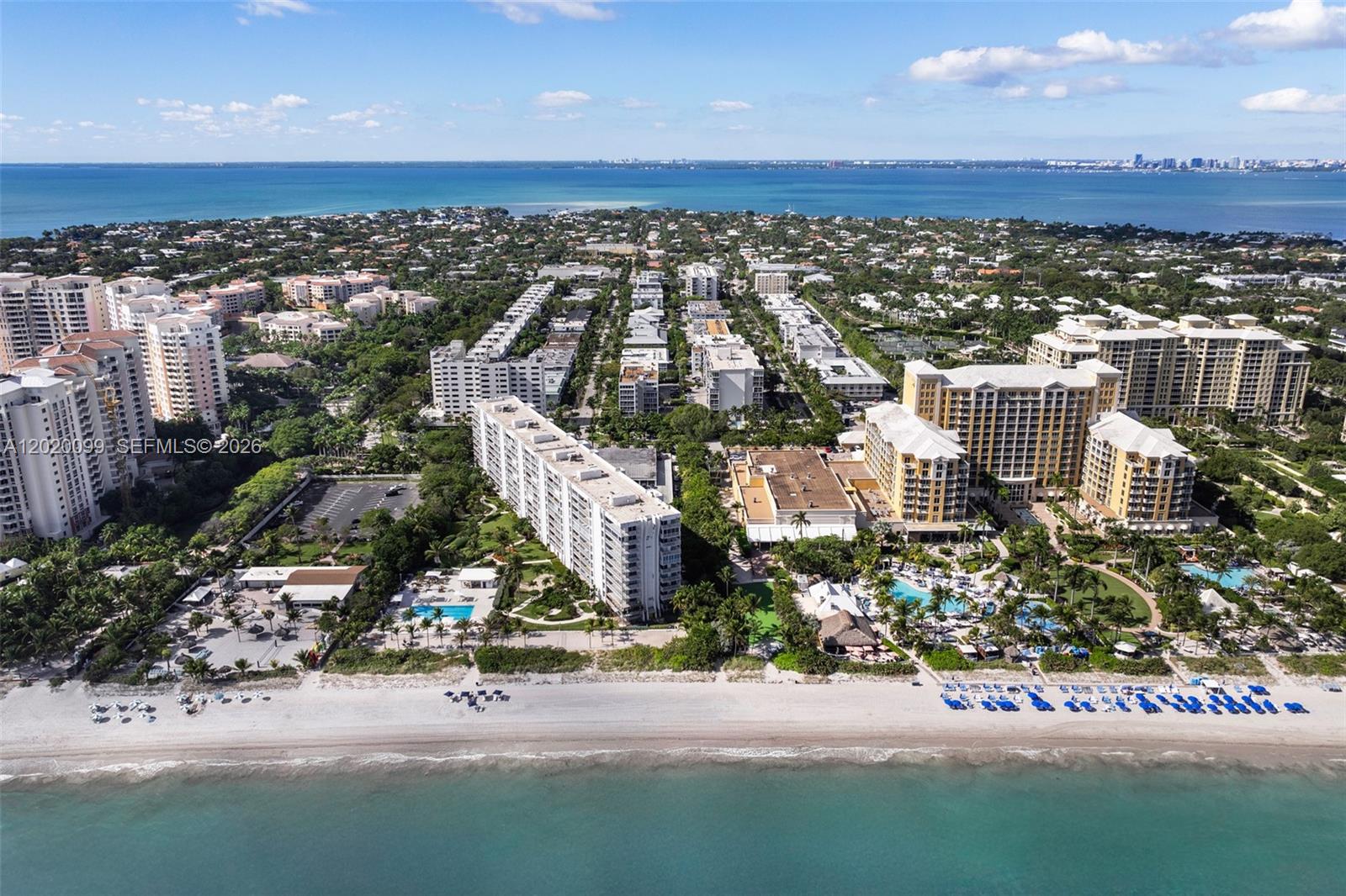 204 Sunrise Dr #204B Key Biscayne, FL 33149