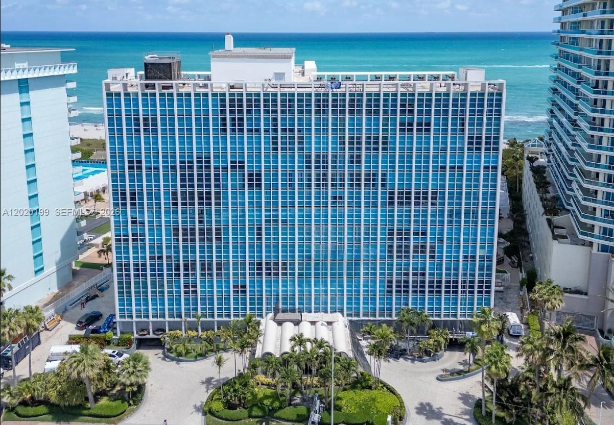 5055 Collins Ave #6F