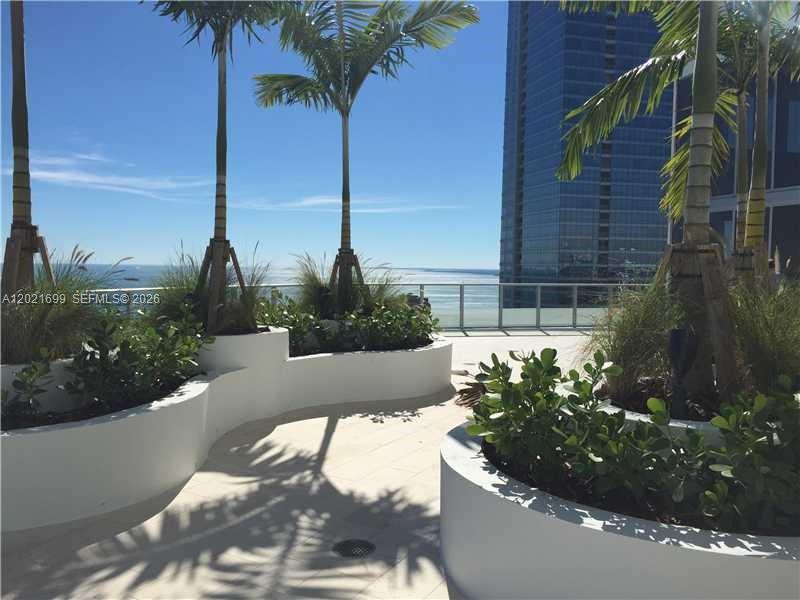 image Brickell House22