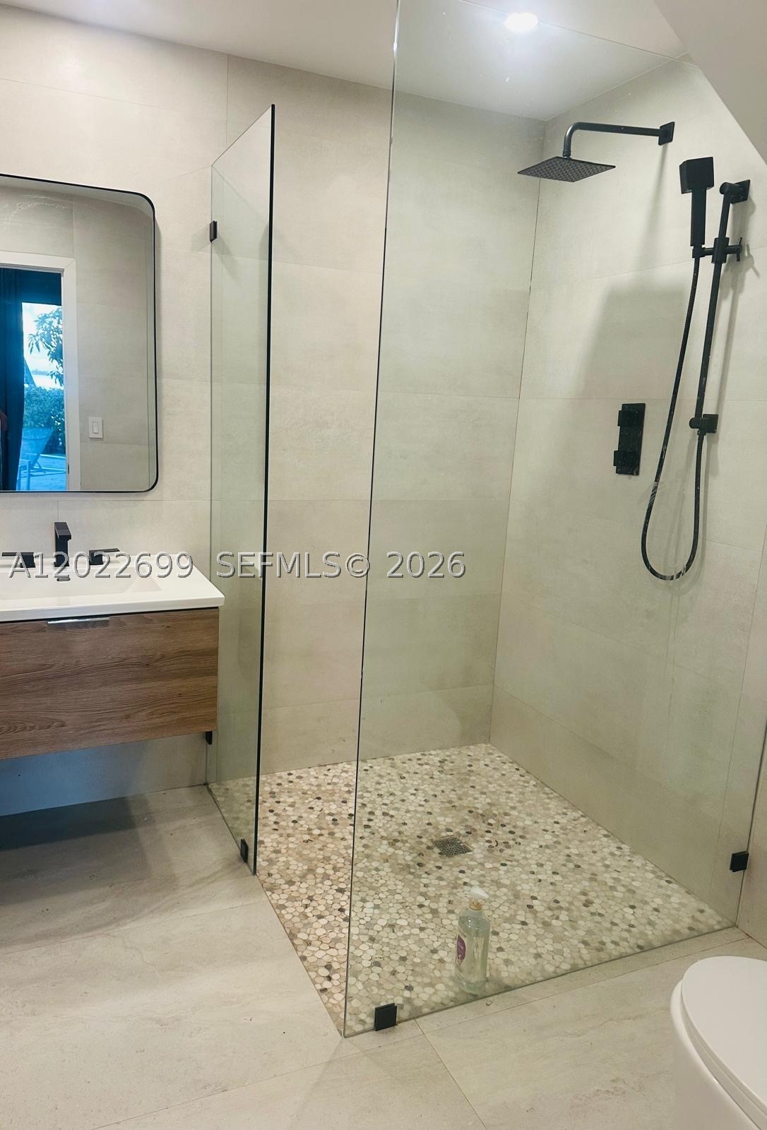 8300 Hawthorne Ave Miami Beach, FL 33141