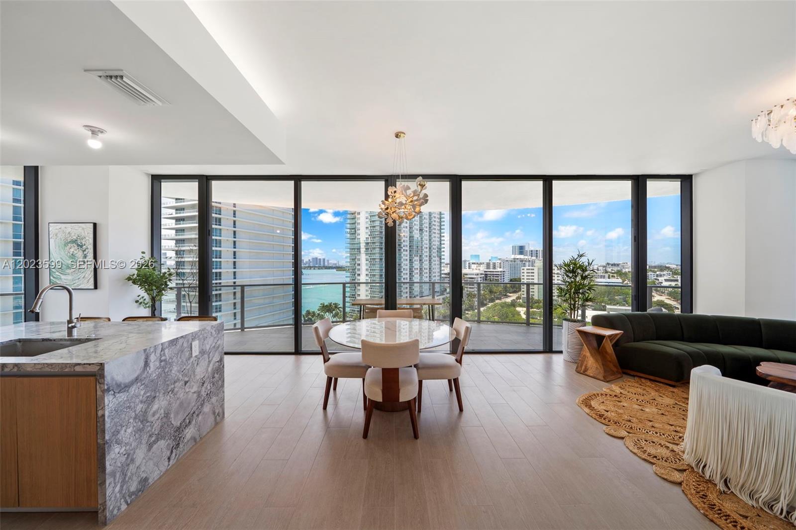 500 Alton #1205