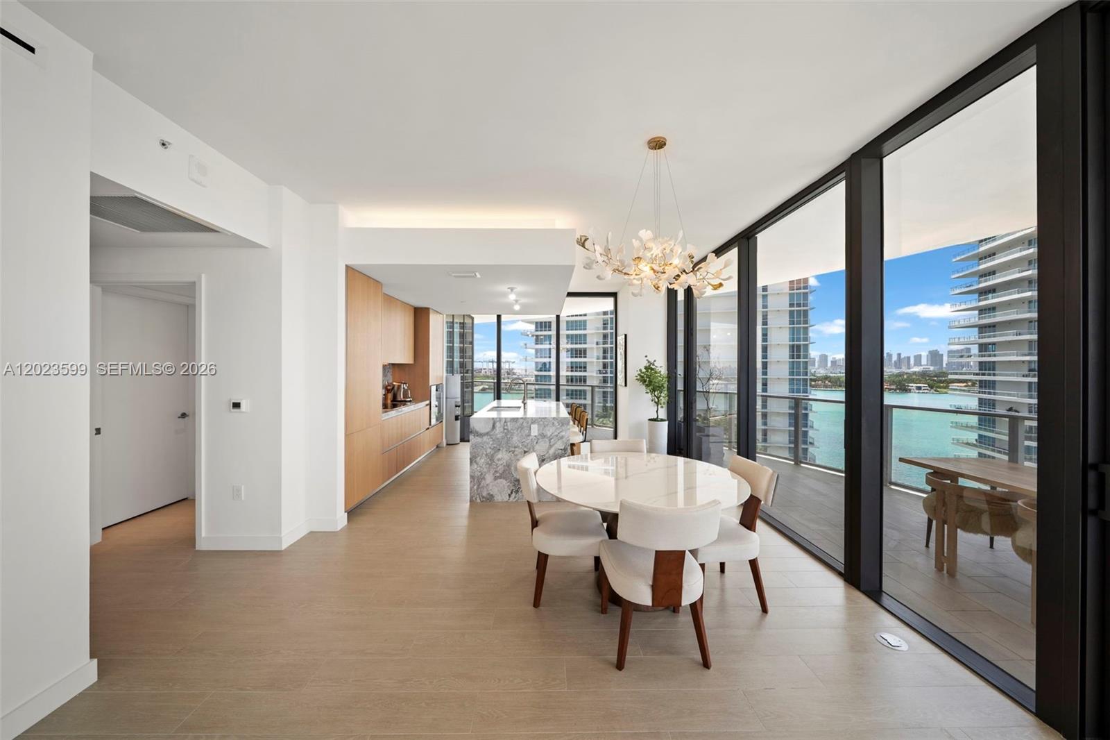 500 Alton #1205 Miami Beach, FL 33139