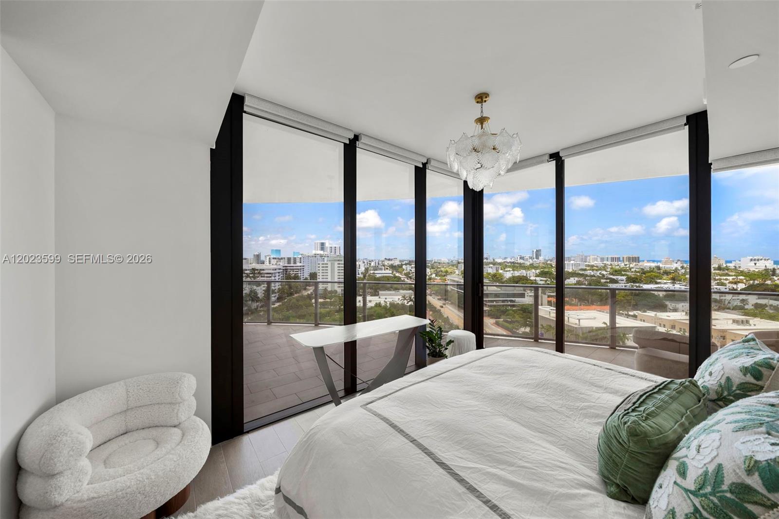 500 Alton #1205 Miami Beach, FL 33139