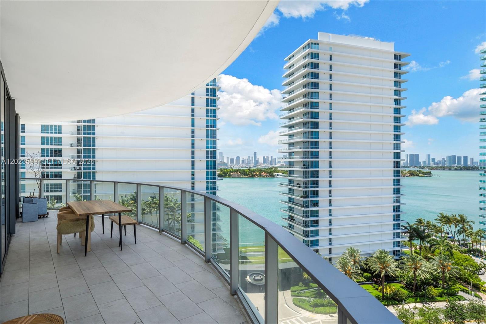 500 Alton #1205 Miami Beach, FL 33139
