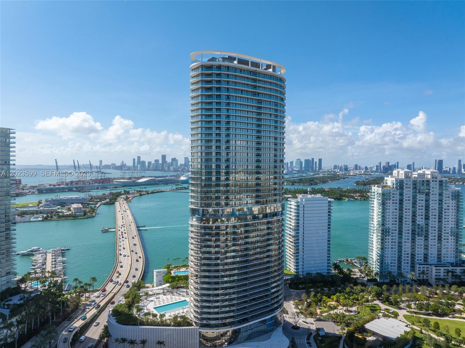 500 Alton #1205 Miami Beach, FL 33139