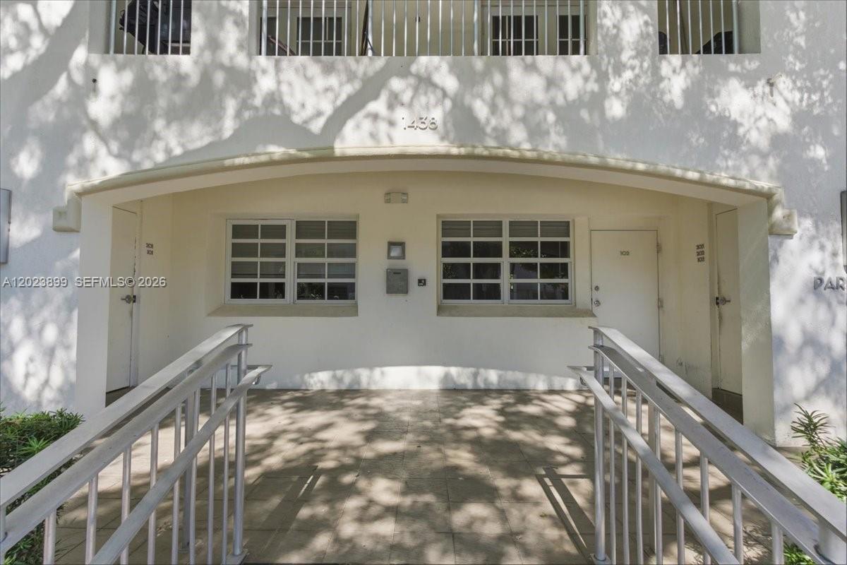 1438 Meridian Ave Miami Beach, FL 33139