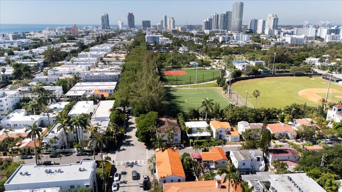 1438 Meridian Ave Miami Beach, FL 33139