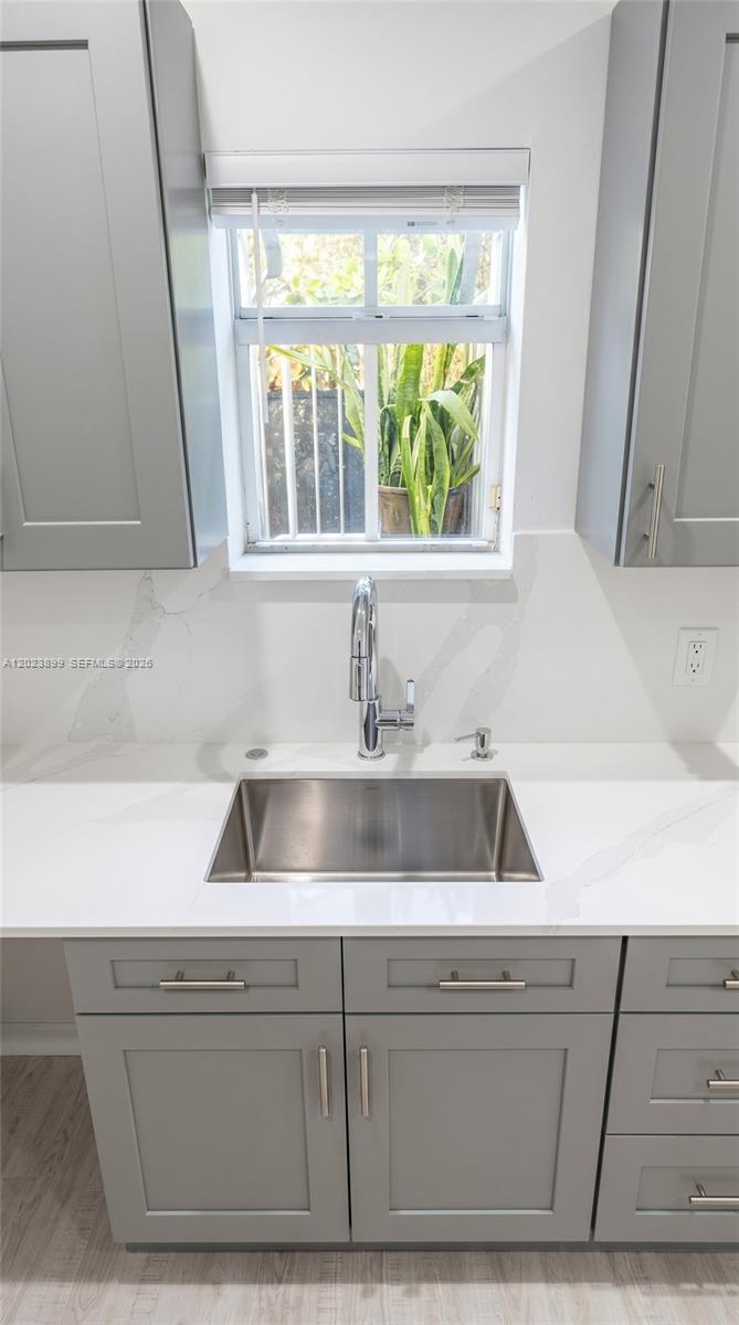 1438 Meridian Ave Miami Beach, FL 33139
