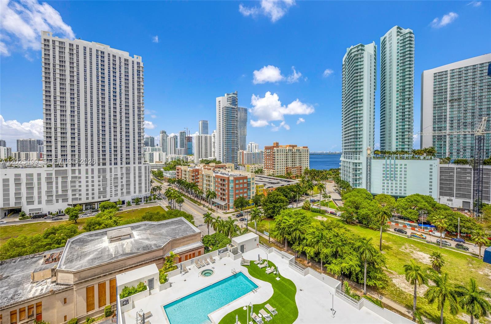 image 1800 Biscayne Plaza11