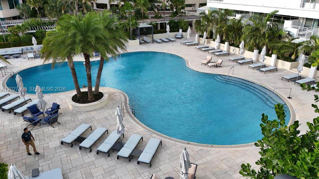 400 S Pointe Dr #2310 Miami Beach, FL 33139