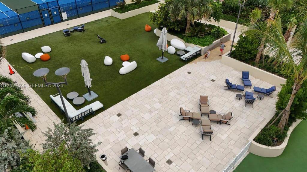 400 S Pointe Dr #2310 Miami Beach, FL 33139