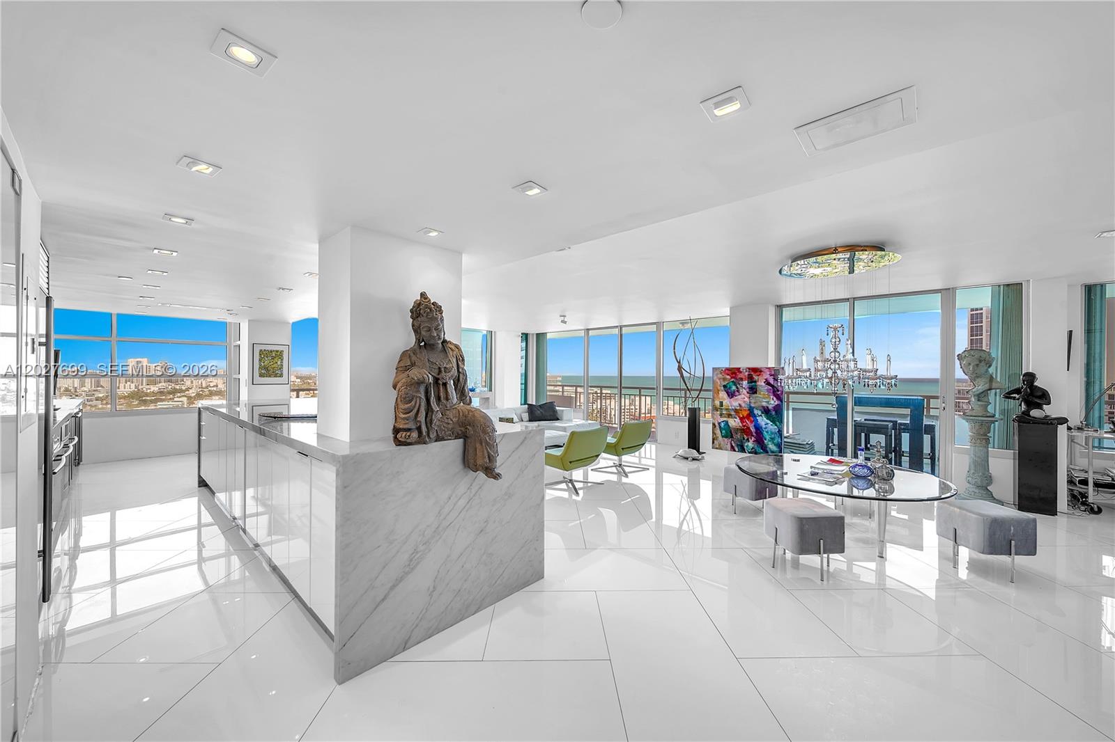 400 S Pointe Dr #2310 Miami Beach, FL 33139