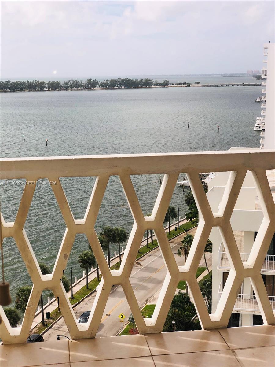 1430 Brickell Bay Dr #PH-5