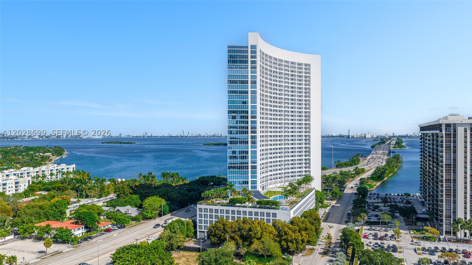 image Blue on the Bay43