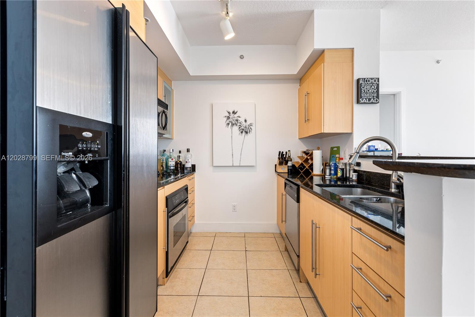 325 S Biscayne Blvd #2517 Miami, FL 33131