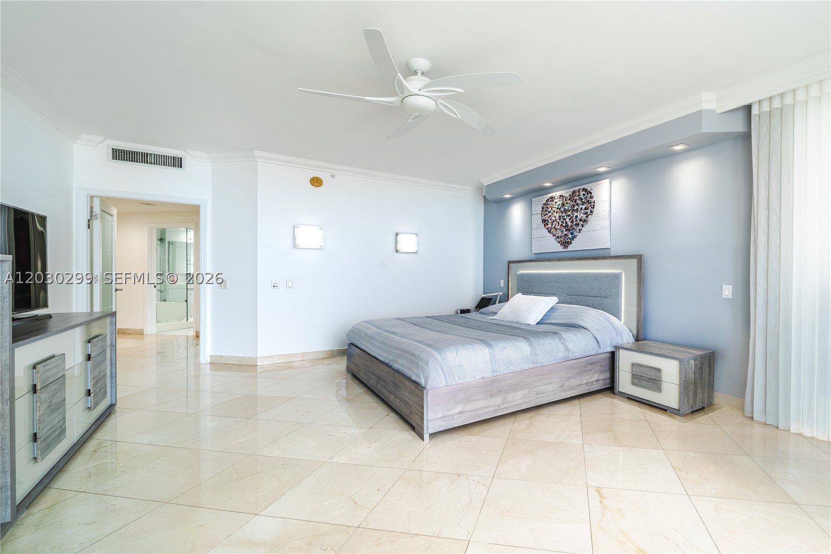 21050 Point Pl #2601 Aventura, FL 33180