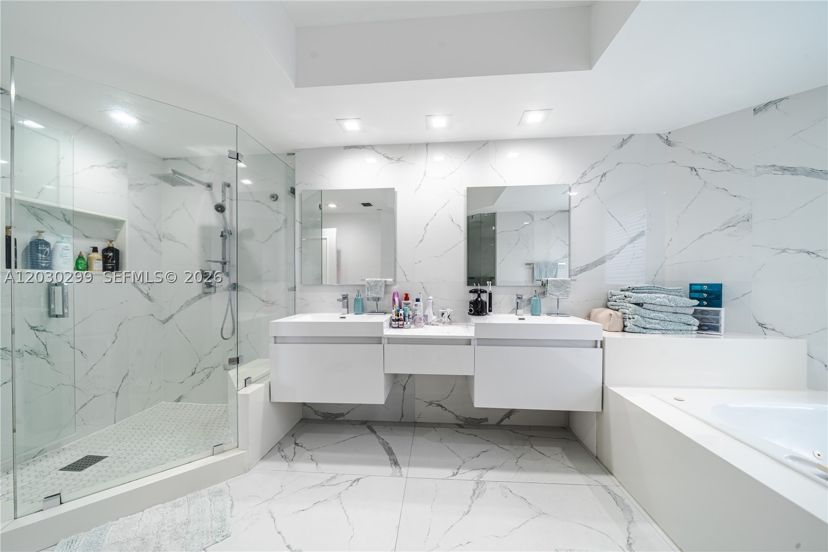 21050 Point Pl #2601 Aventura, FL 33180