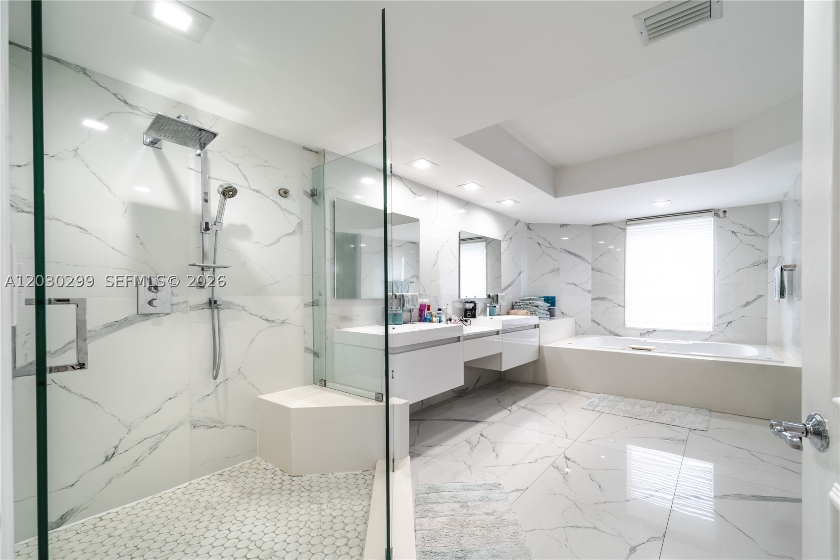 21050 Point Pl #2601 Aventura, FL 33180