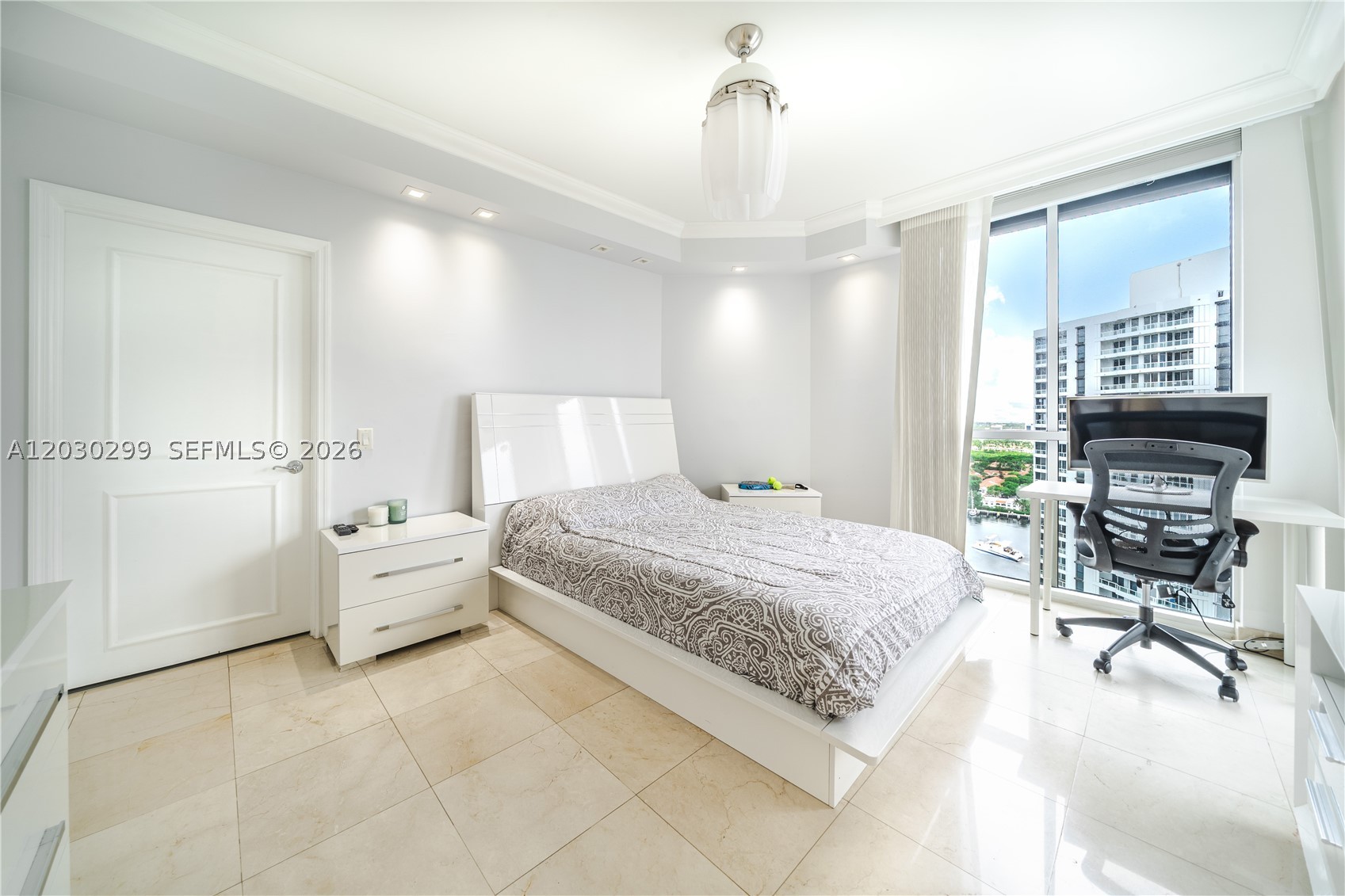 21050 Point Pl #2601 Aventura, FL 33180