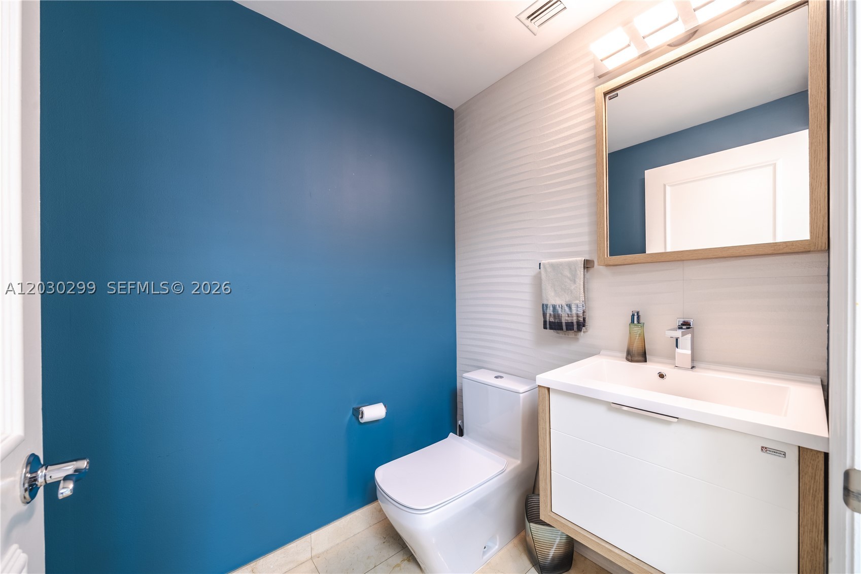 21050 Point Pl #2601 Aventura, FL 33180