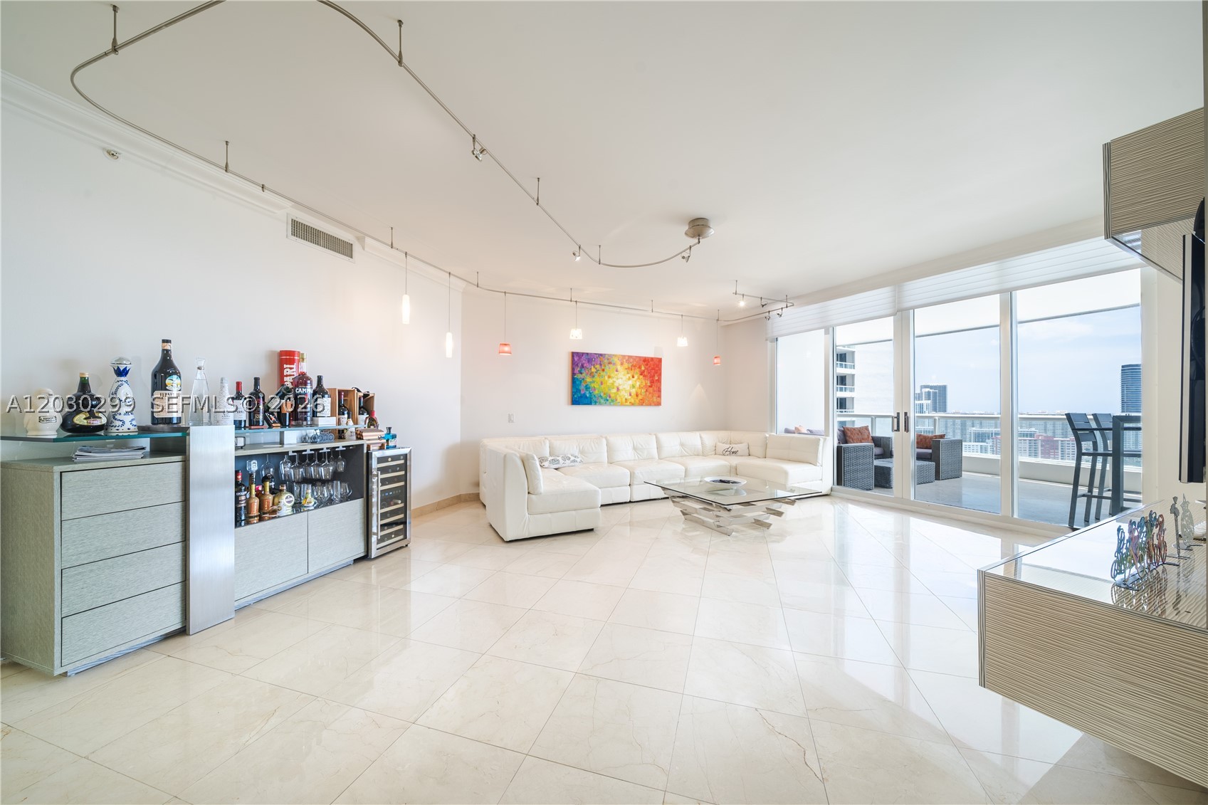 21050 Point Pl #2601 Aventura, FL 33180