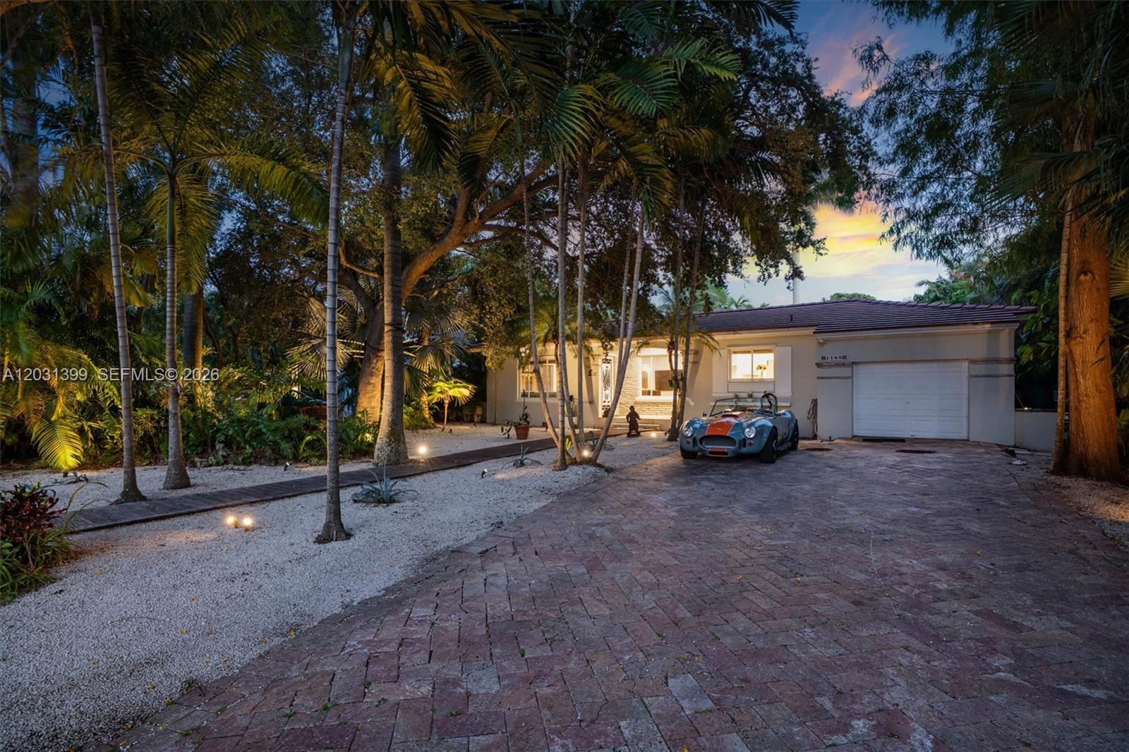 1160 NE 100th St Miami Shores, FL 33138