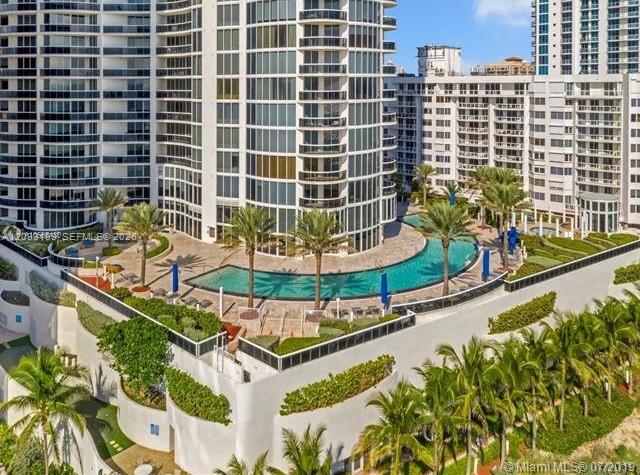 17201 Collins Ave #2209