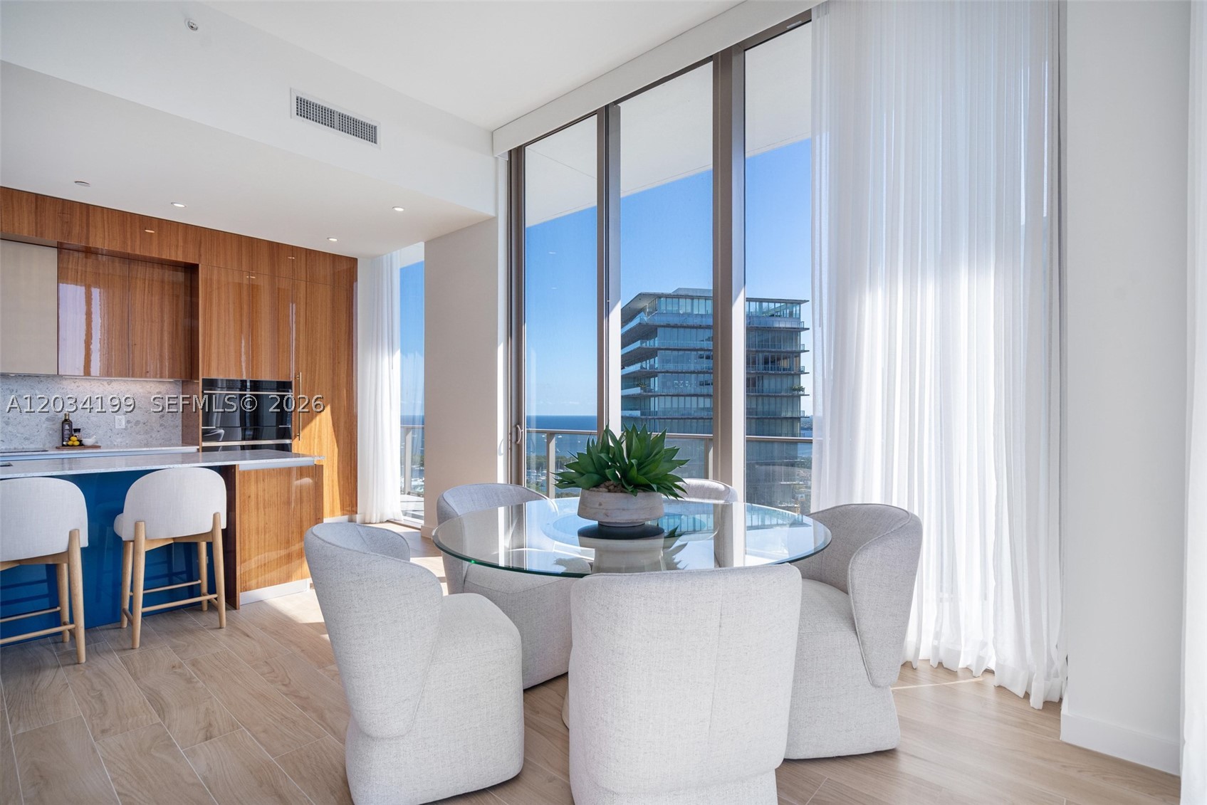2655 S Bayshore #1911 Coconut Grove, FL 33133