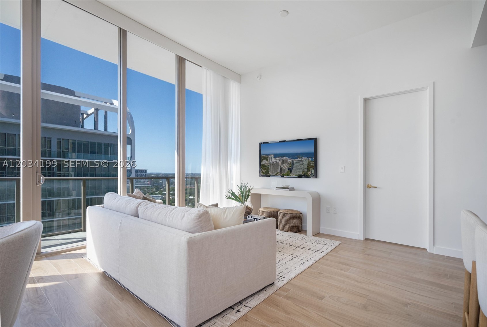 2655 S Bayshore #1911 Coconut Grove, FL 33133