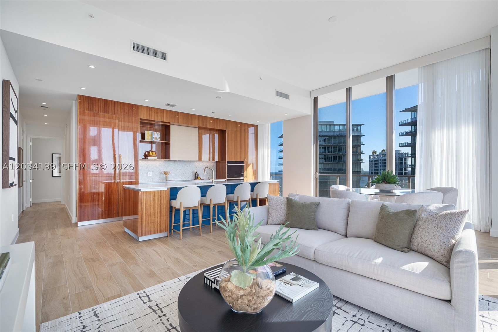 2655 S Bayshore #1911 Coconut Grove, FL 33133