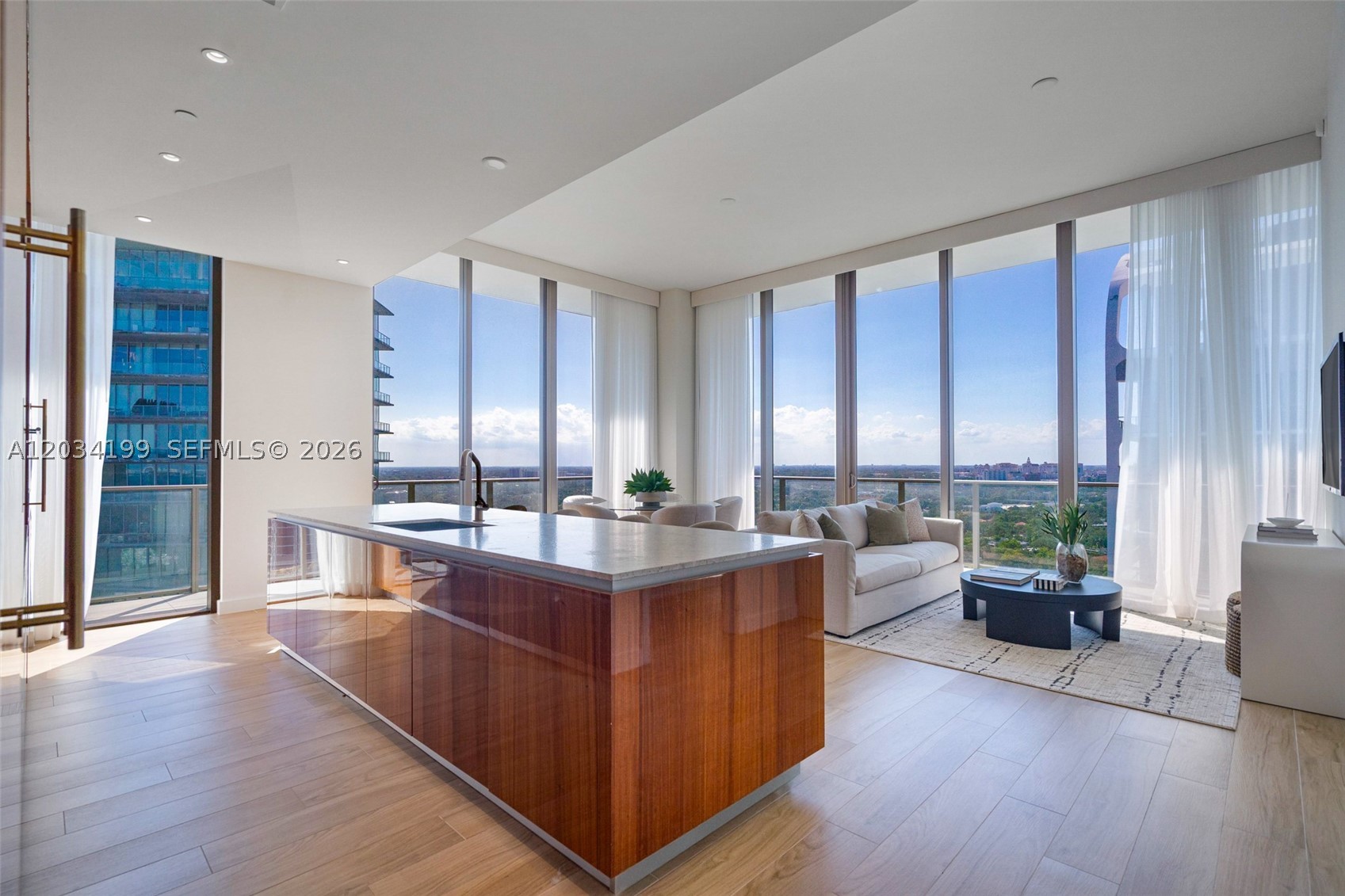 2655 S Bayshore #1911 Coconut Grove, FL 33133