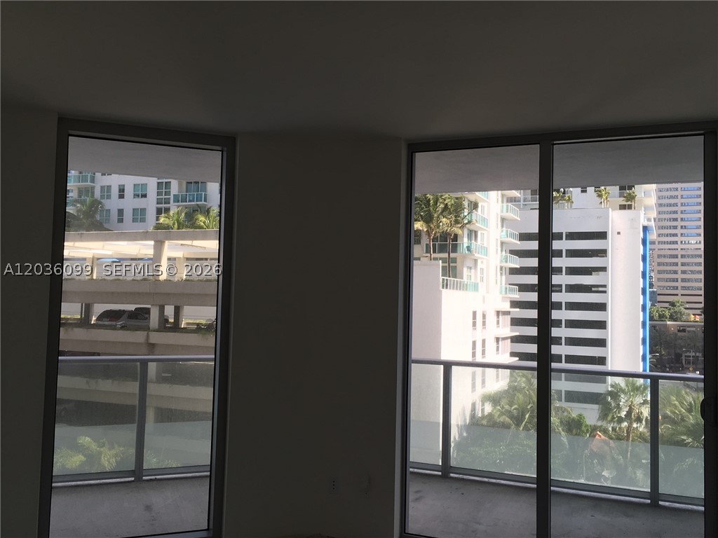 image Brickell House5