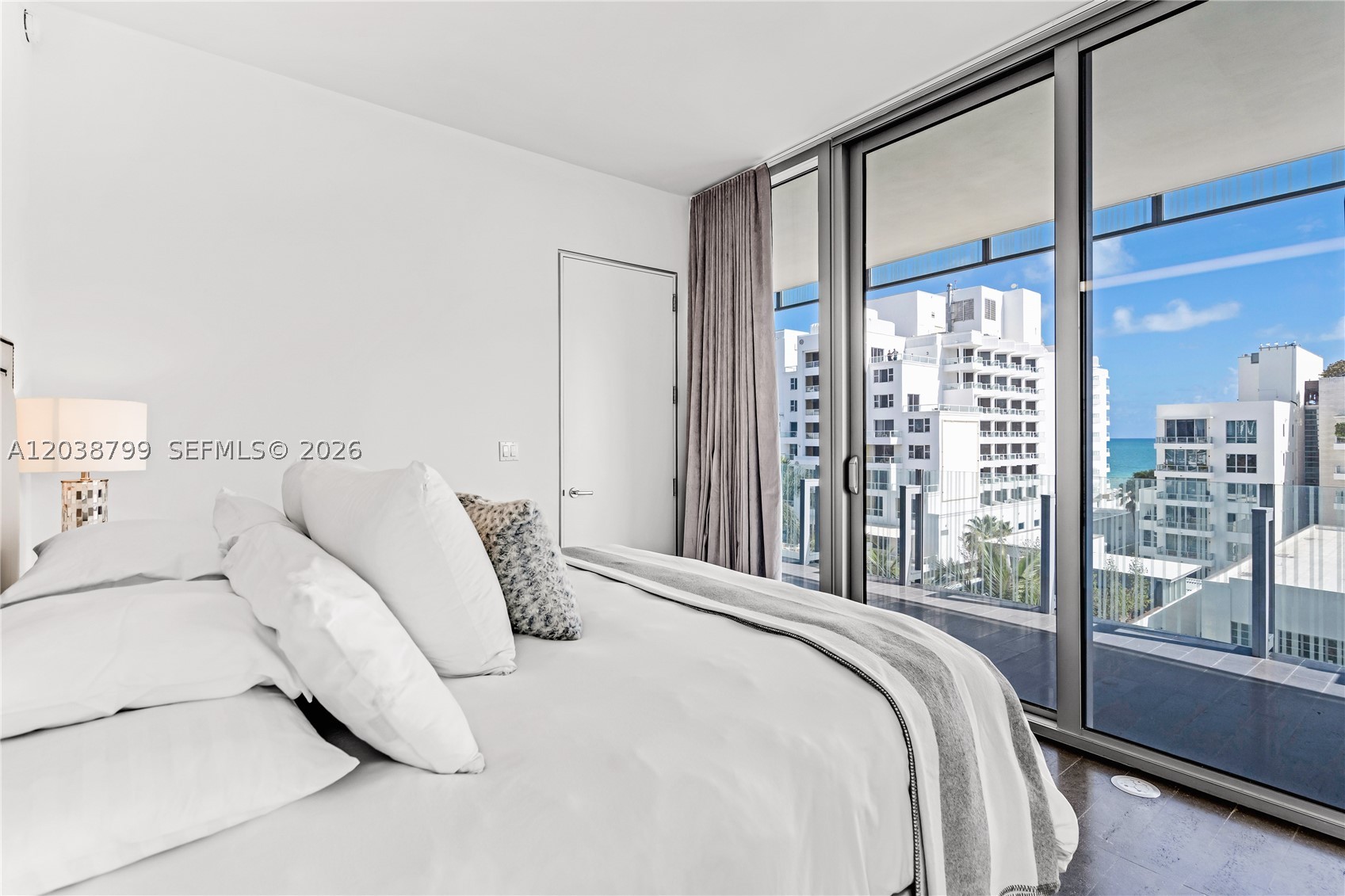 image Glass Miami Beach28