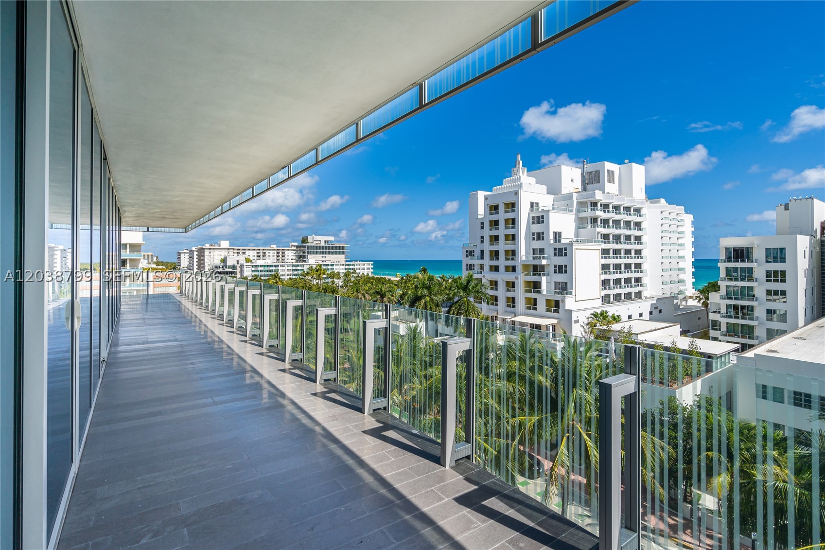 image Glass Miami Beach31