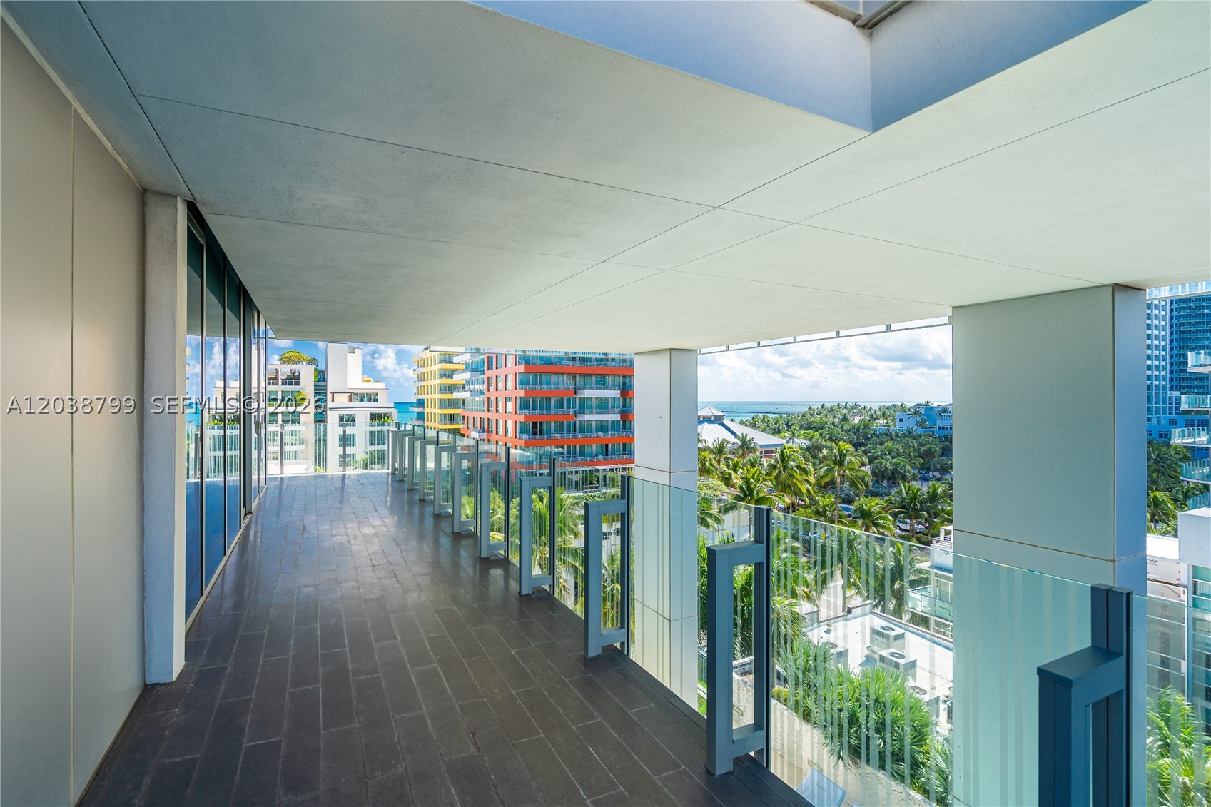 image Glass Miami Beach32