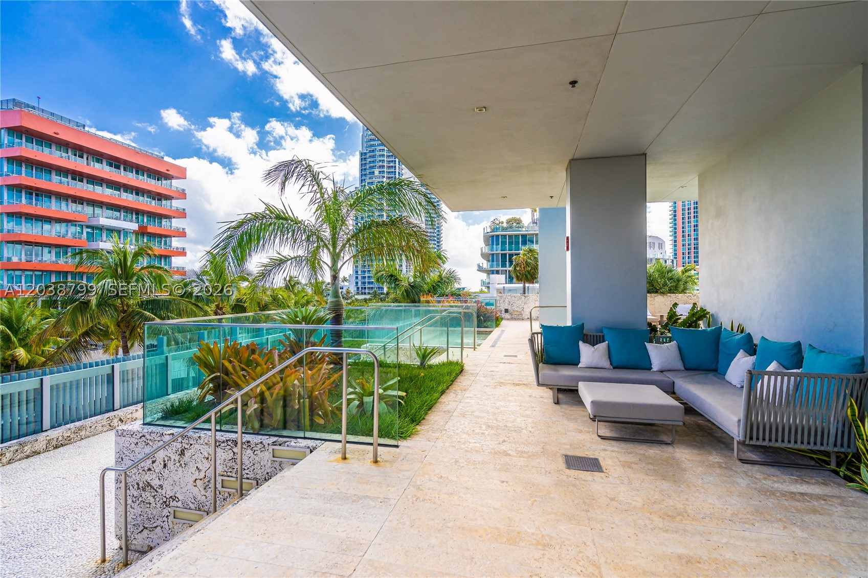 image Glass Miami Beach49