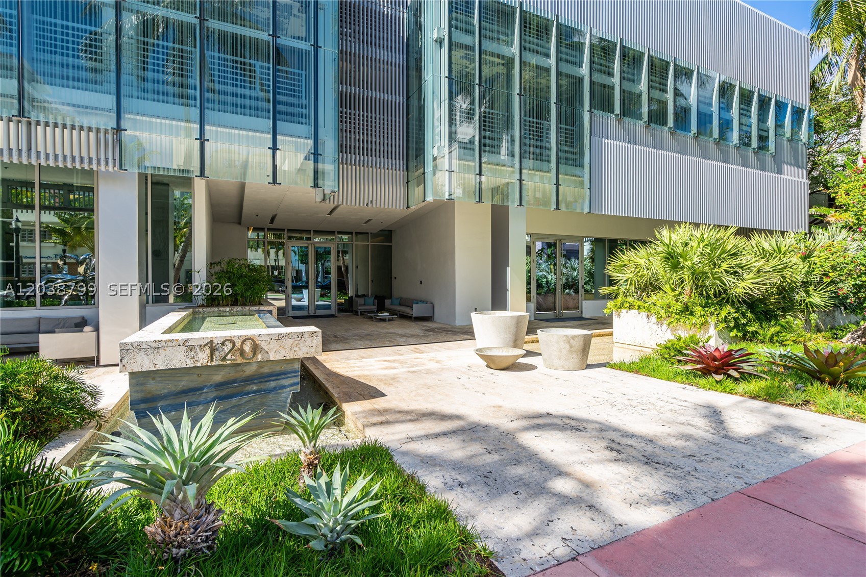 image Glass Miami Beach55
