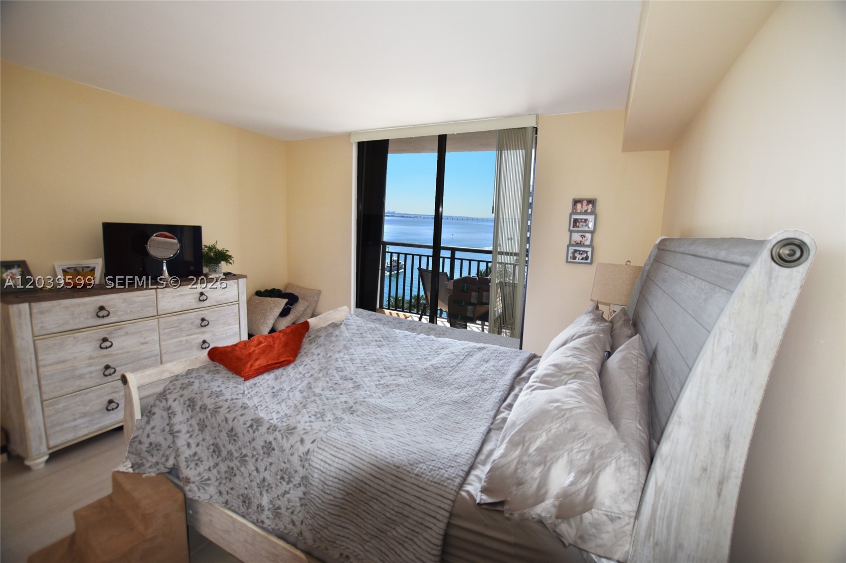 image Brickell Key Two10
