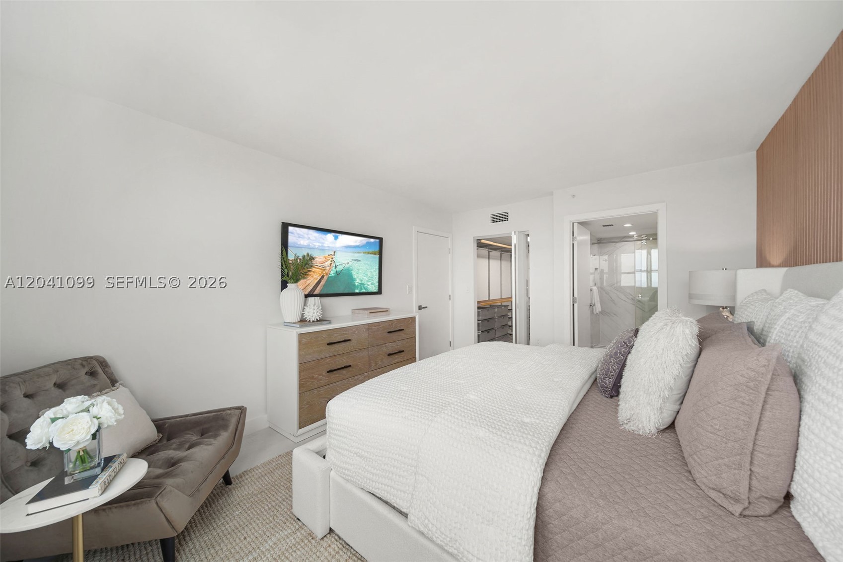 650 West Ave #1908 Miami Beach, FL 33139