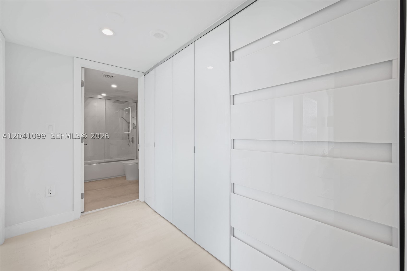 650 West Ave #1908 Miami Beach, FL 33139
