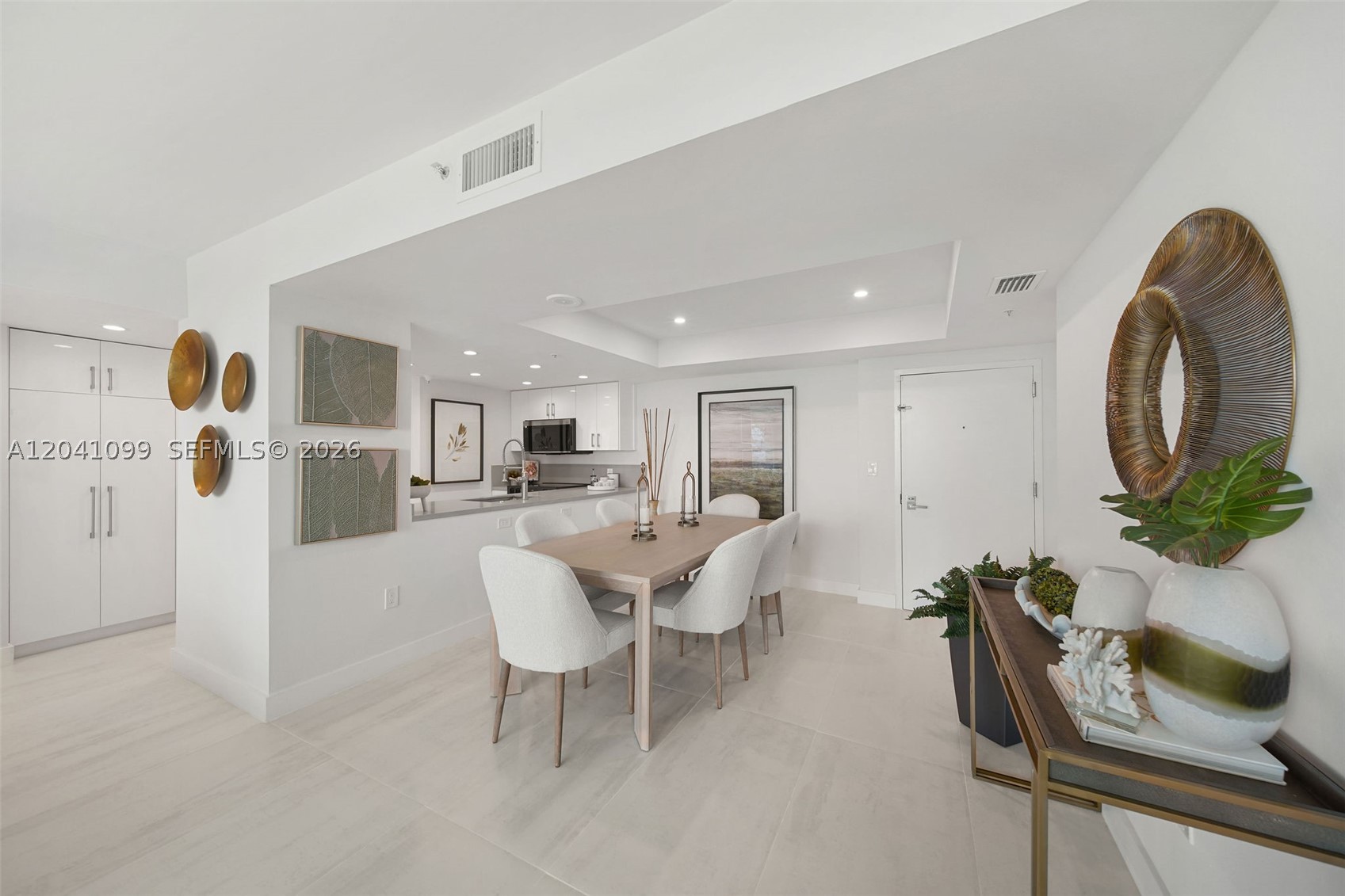 650 West Ave #1908 Miami Beach, FL 33139