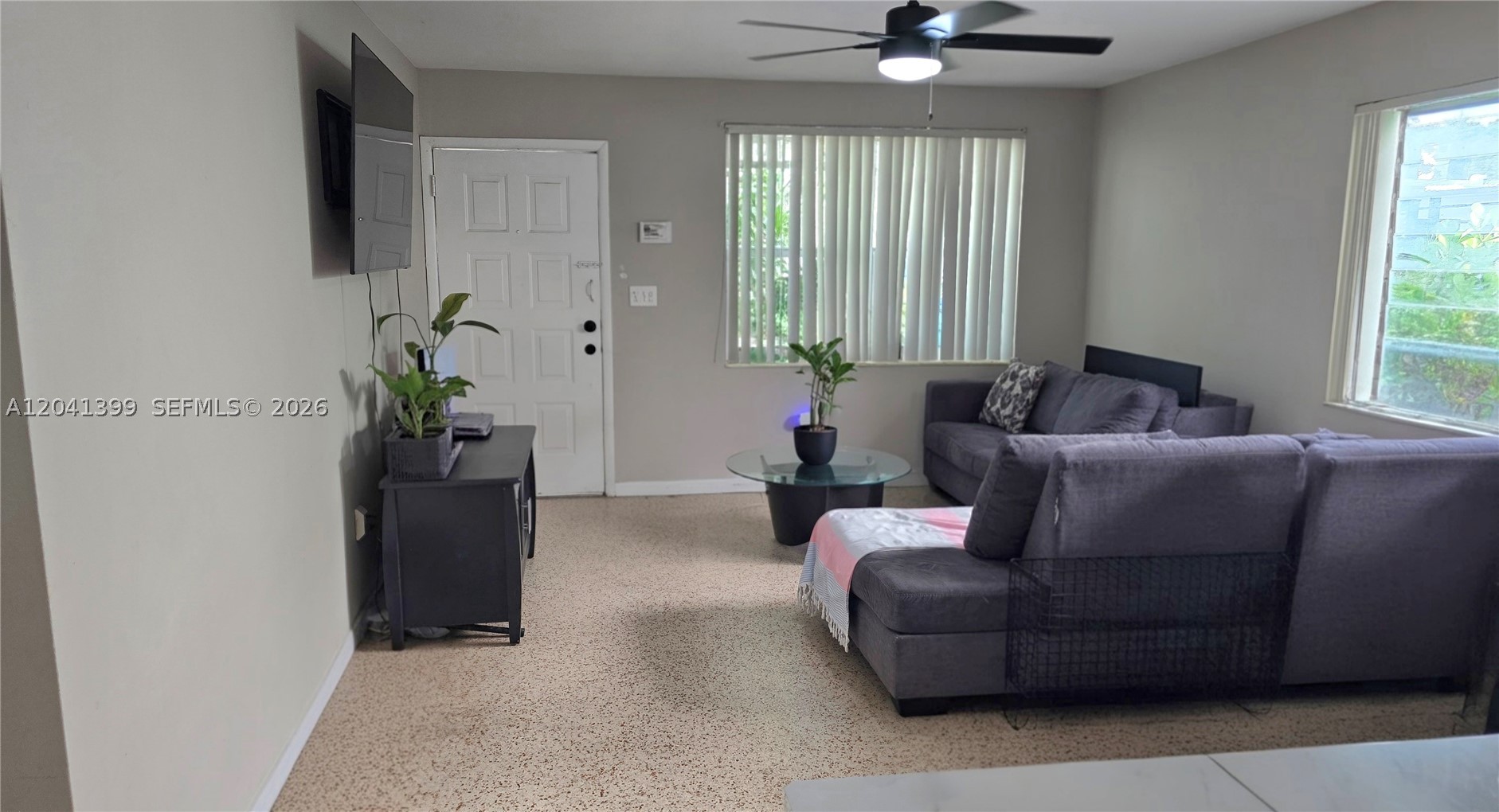241 NW 32nd St Miami, FL 33127
