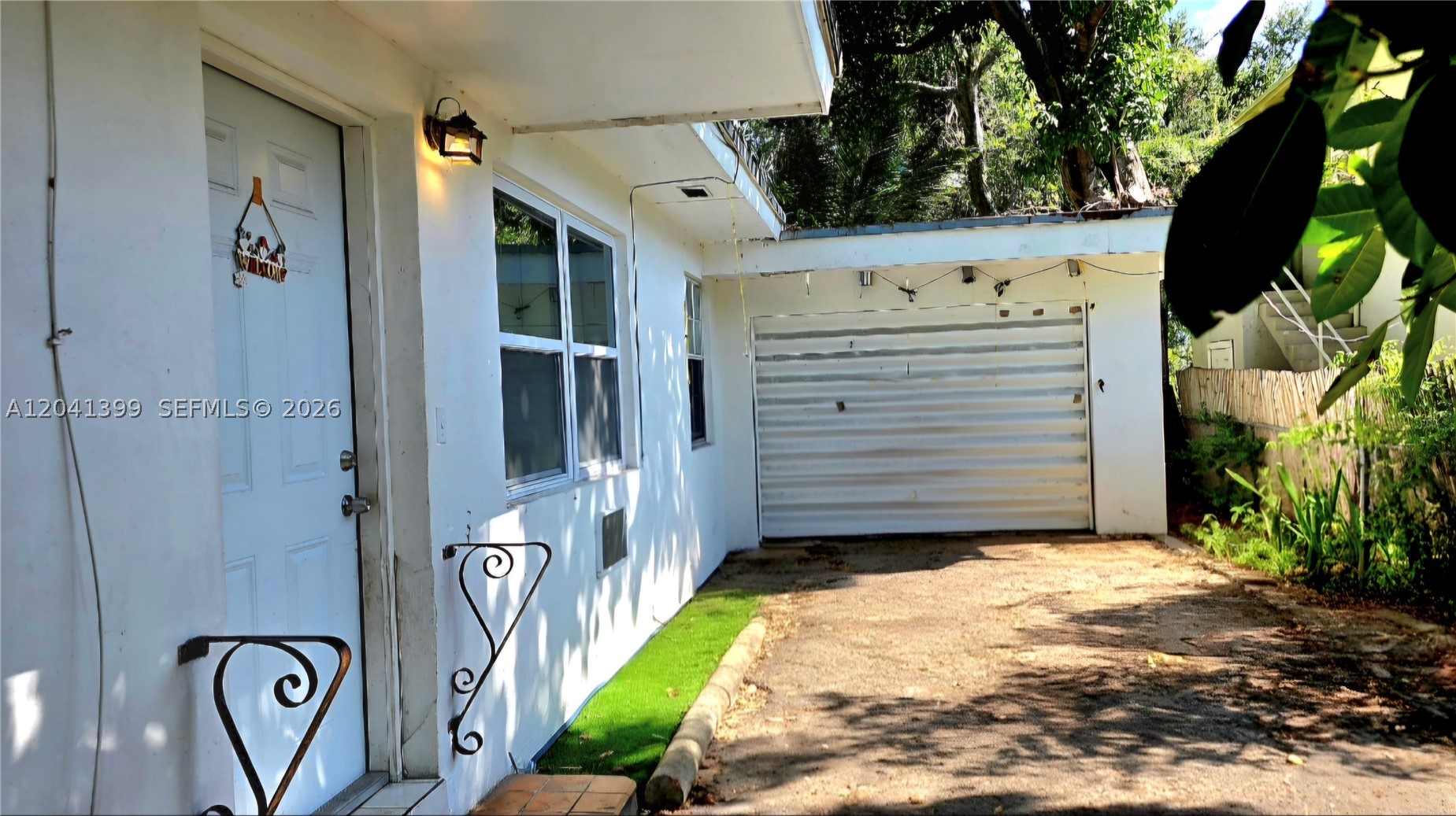 241 NW 32nd St Miami, FL 33127