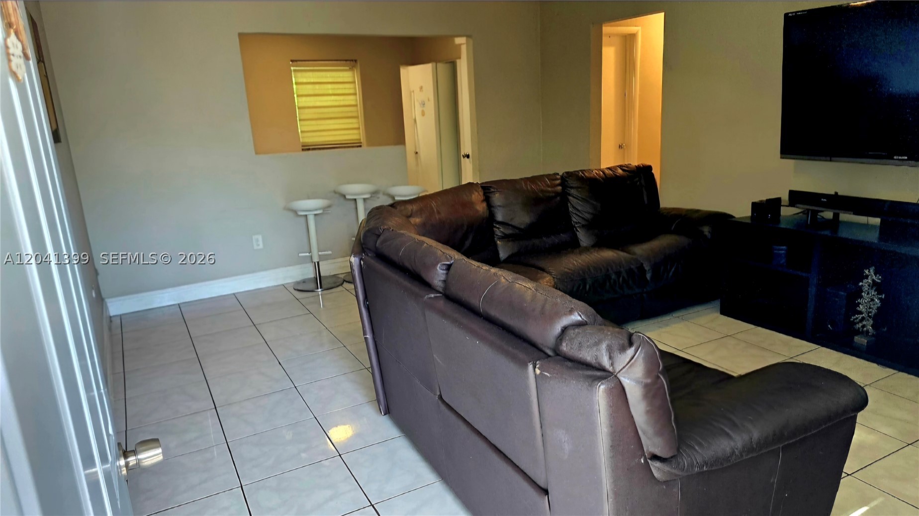 241 NW 32nd St Miami, FL 33127