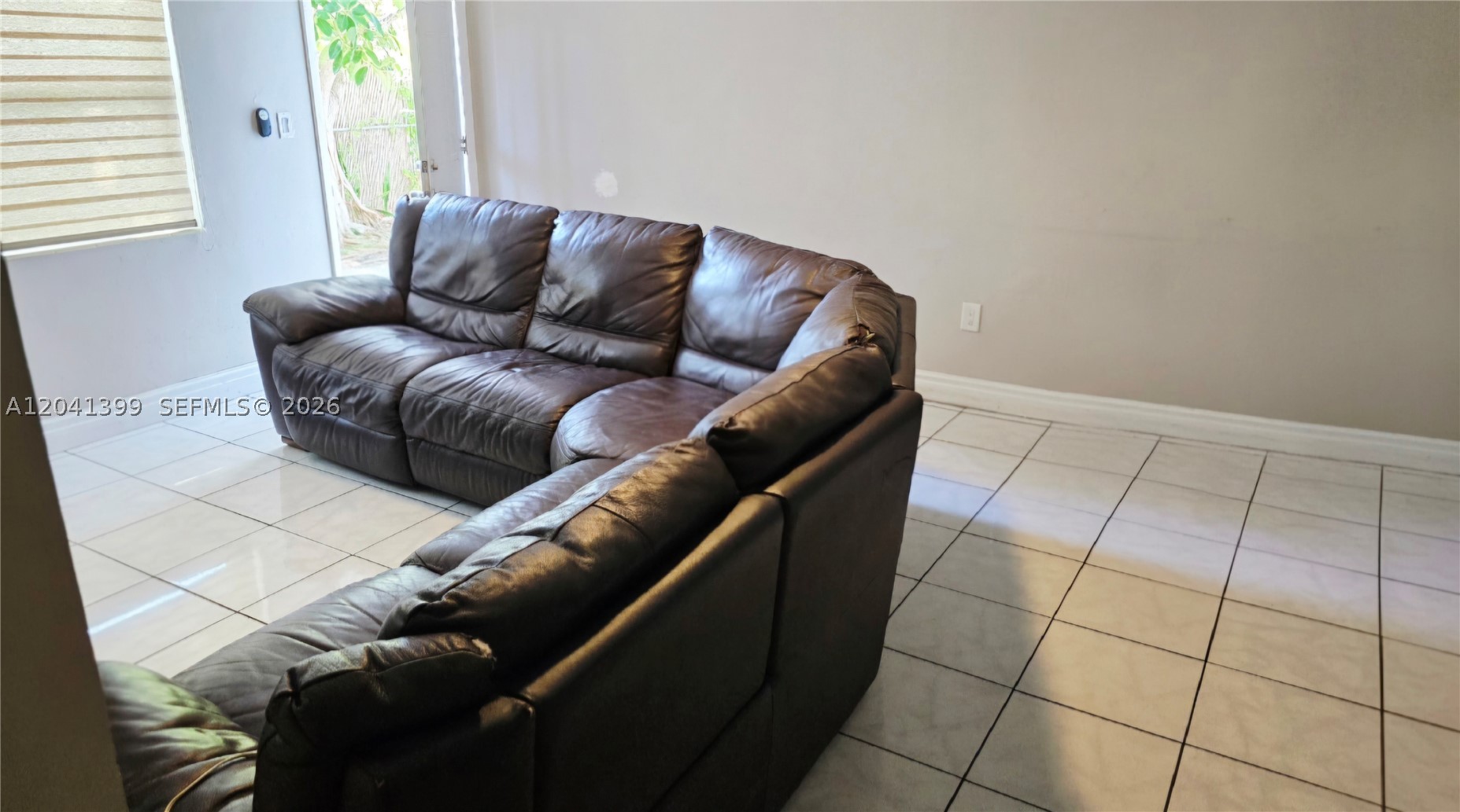 241 NW 32nd St Miami, FL 33127