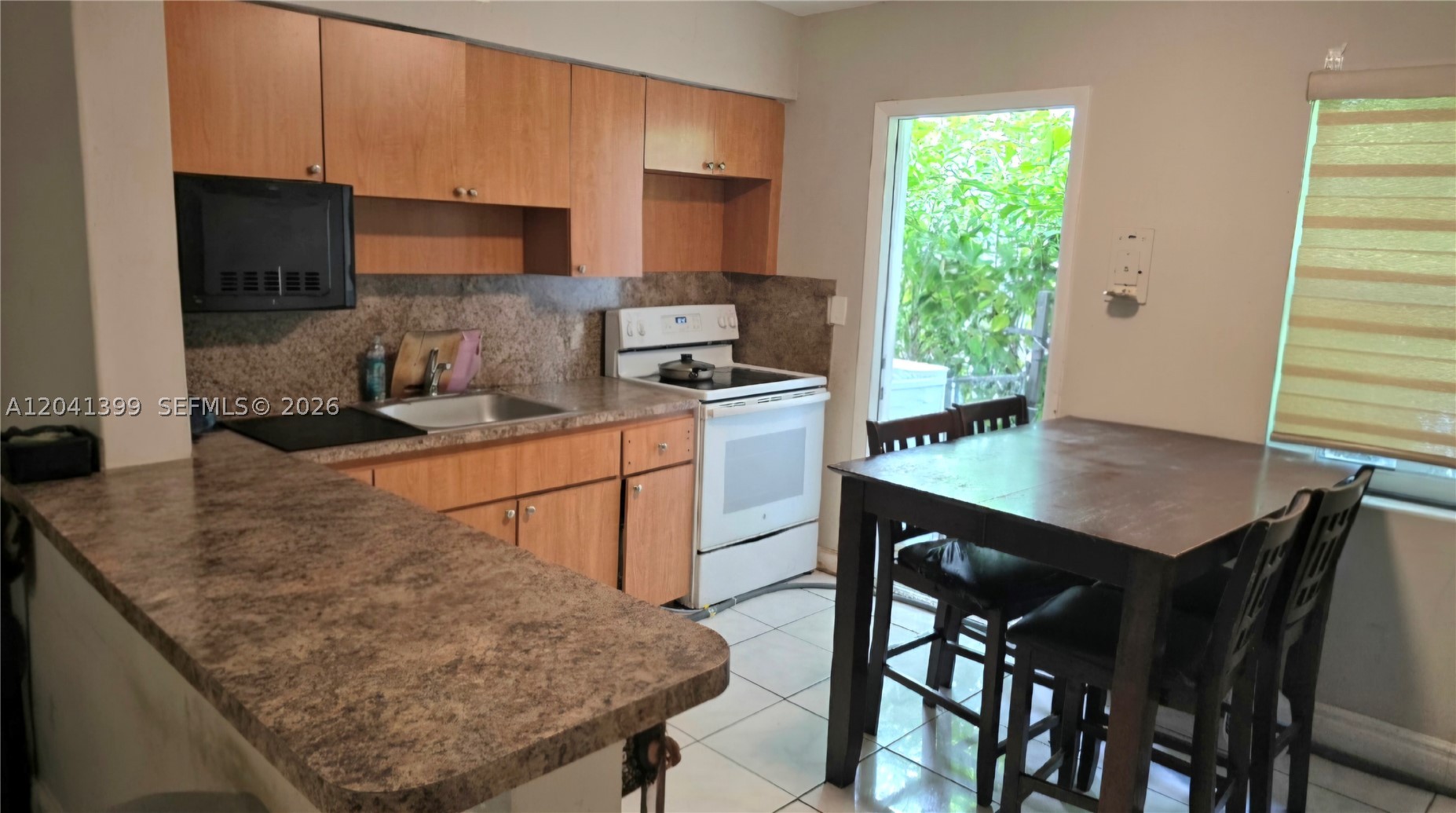 241 NW 32nd St Miami, FL 33127