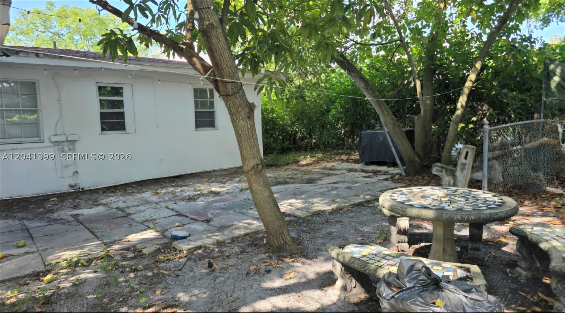 241 NW 32nd St Miami, FL 33127