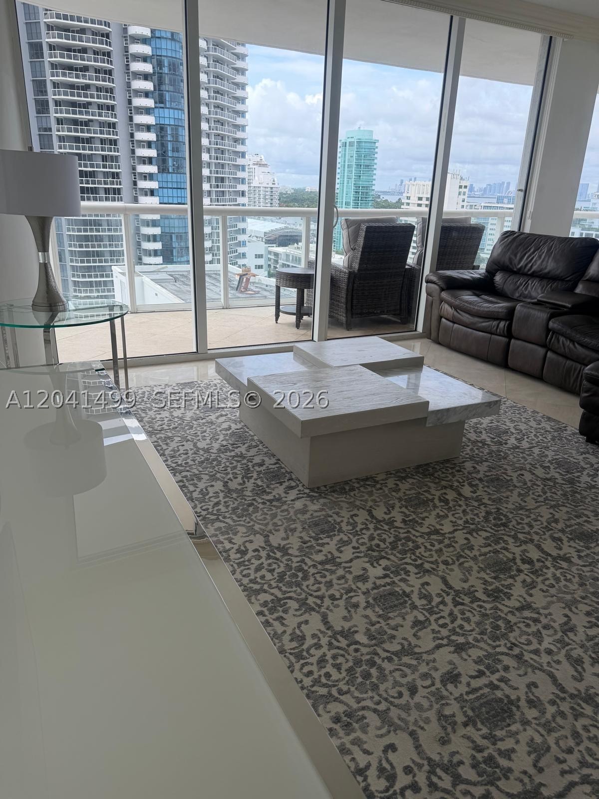 6365 Collins Ave #1707 Miami Beach, FL 33141